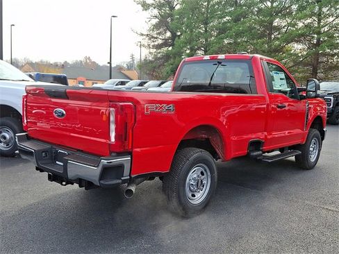 New 2026 Ford F250 XL w/ FX4 Off-Road Package image 3