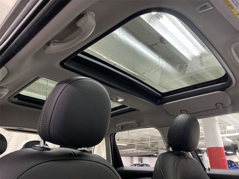 Certified 2022 MINI Cooper 4-Door Hardtop image 20