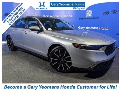 New 2026 Honda Accord Touring image 1