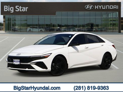 Used 2026 Hyundai Elantra Sport FWD image 1