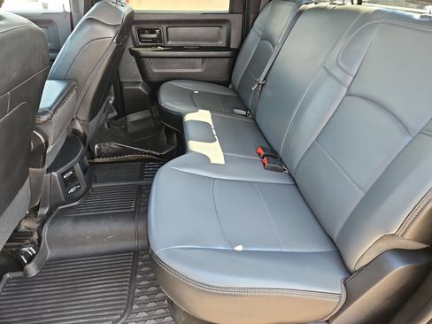 Used 2023 RAM 3500 Tradesman w/ Chrome Appearance Group AWD/4WD image 23