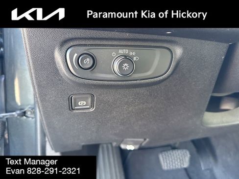 Used 2018 GMC Terrain SLE w/ Driver Convenience Package image 19