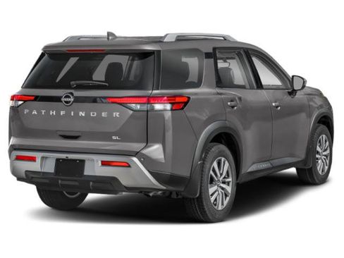 Used 2025 Nissan Pathfinder SL FWD image 2