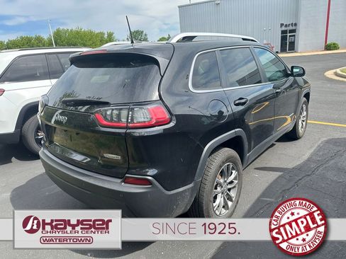Used 2021 Jeep Cherokee Latitude Lux w/ Comfort/Convenience Group AWD/4WD image 4