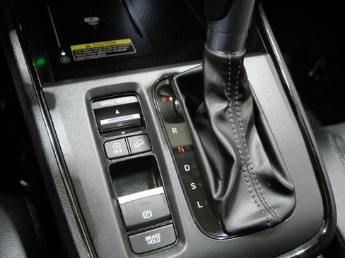 Used 2025 Honda CR-V EX-L image 23