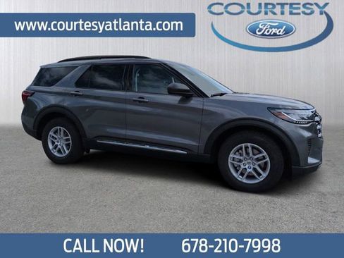 New 2025 Ford Explorer Active image 1