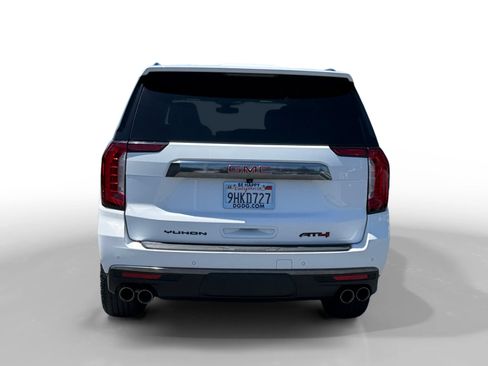 Used 2023 GMC Yukon AT4 w/ AT4 Premium Plus Package AWD/4WD image 4