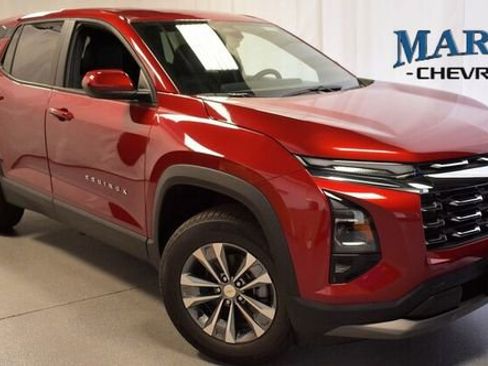 New 2026 Chevrolet Equinox LT w/ Convenience Package II AWD/4WD image 1