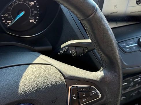 Certified 2019 Ford Escape SEL AWD/4WD image 29