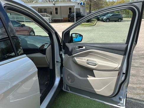 Used 2016 Ford Escape Titanium w/ Equipment Group 301A image 26