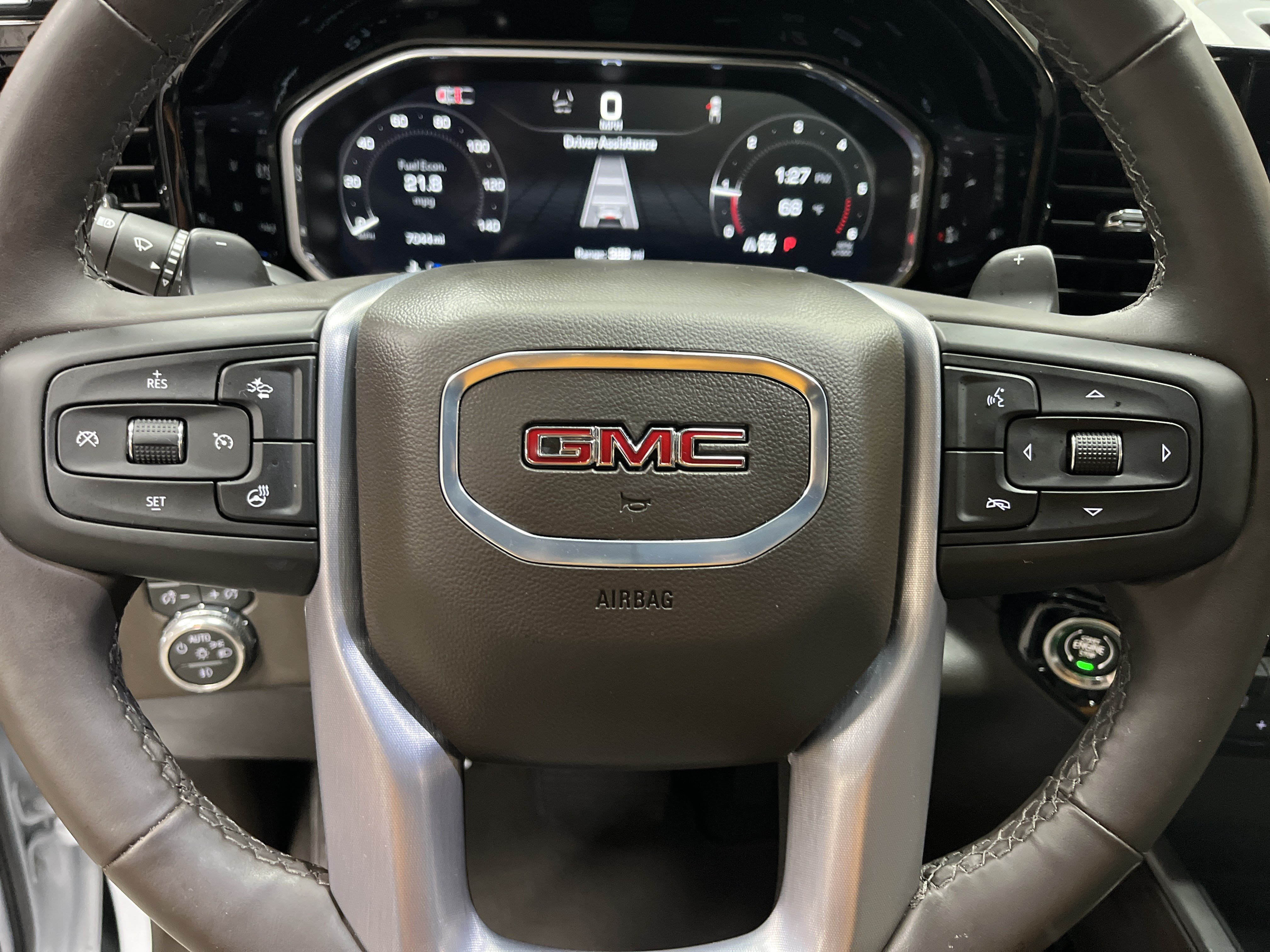 Used 2026 GMC Sierra 1500 SLT w/ SLT Premium Plus Package AWD/4WD image 18