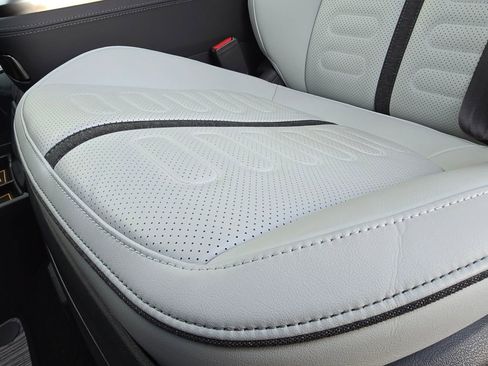 Used 2023 Rivian R1S Adventure image 24