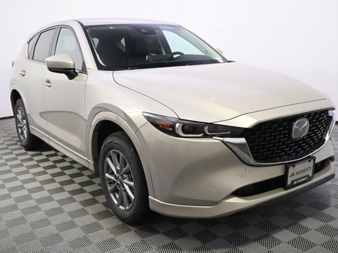 New 2025 MAZDA CX-5 AWD 2.5 S w/ Select Package image 8
