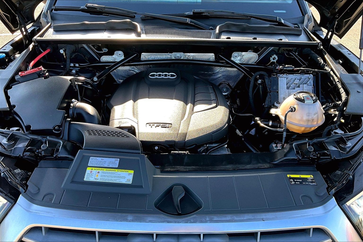 Used 2018 Audi Q5 2.0T Premium Plus w/ Premium Plus Package AWD/4WD image 9