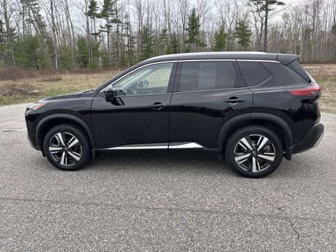 Certified 2023 Nissan Rogue Platinum w/ Platinum Premium Package AWD/4WD image 8