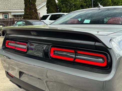 Used 2023 Dodge Challenger SRT Hellcat Redeye RWD image 34
