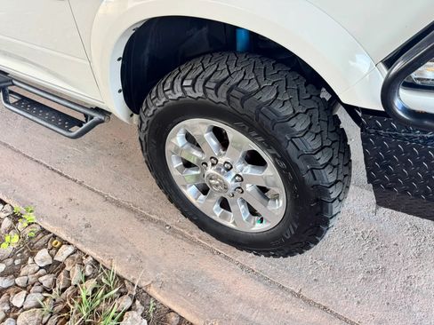 Used 2018 RAM 2500 Laramie w/ Sport Appearance Group AWD/4WD image 31
