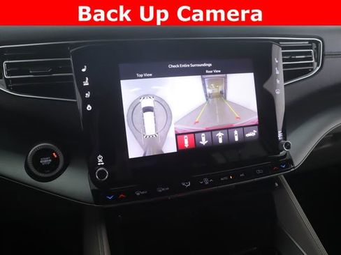 Used 2025 Jeep Wagoneer L Series III w/ Premium Group I image 27