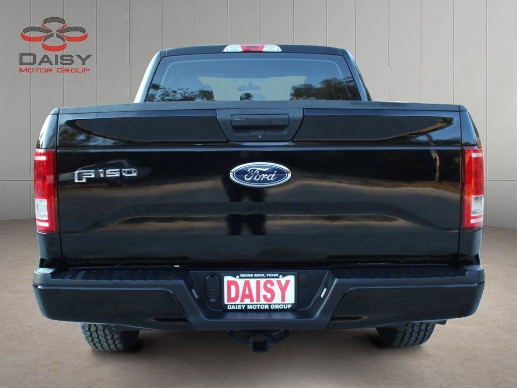 Used 2017 Ford F150 XL w/ Equipment Group 101A Mid RWD image 6