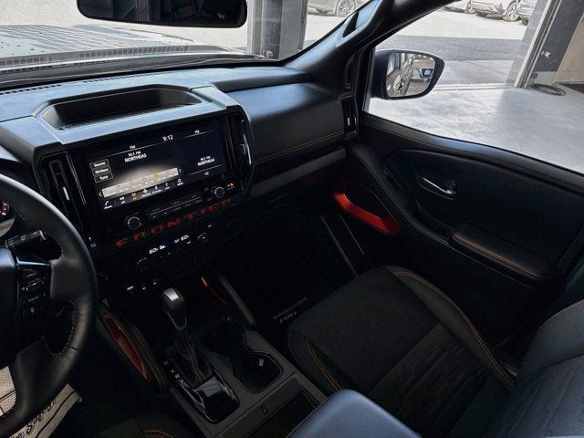 Used 2025 Nissan Frontier PRO-4X w/ Pro Convenience Package AWD/4WD image 18