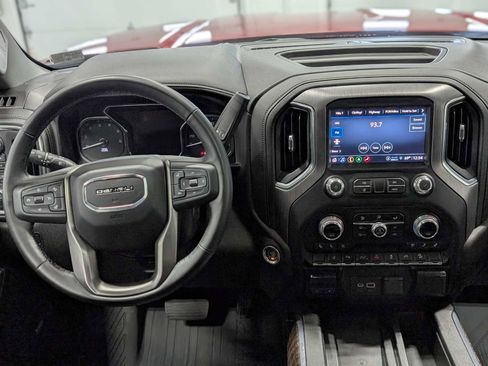 Used 2023 GMC Sierra 2500 Denali w/ Denali Ultimate Package image 5
