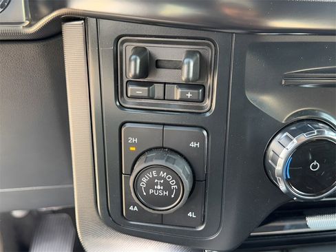 New 2025 Ford F150 Platinum w/ FX4 Off-Road Package image 19