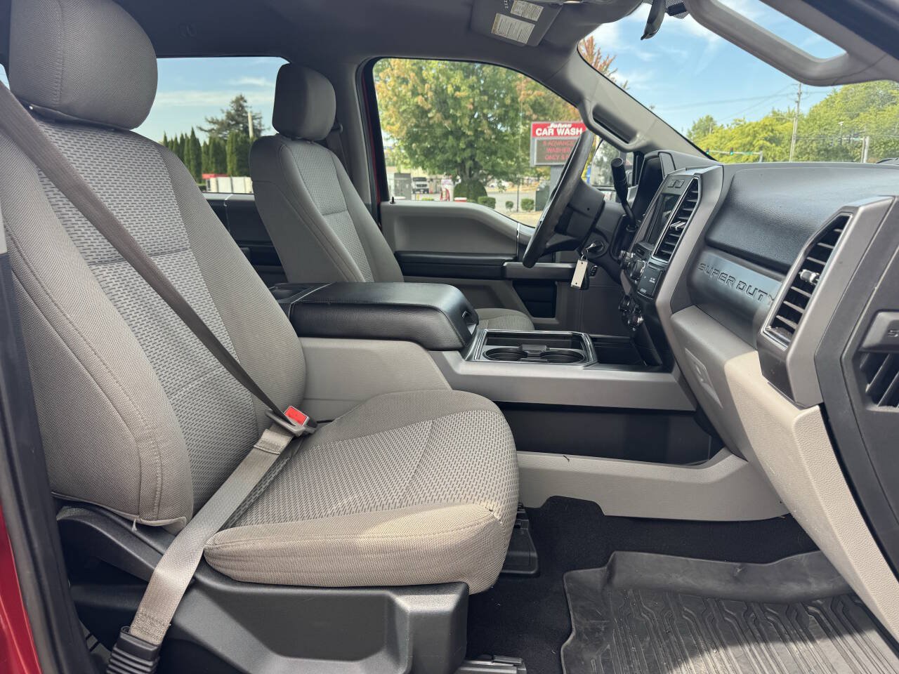 Used 2019 Ford F350 XLT w/ XLT Premium Package AWD/4WD image 14