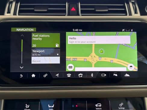 Used 2018 Land Rover Range Rover Supercharged AWD/4WD image 13