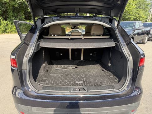 Used 2018 Jaguar F-PACE Premium AWD/4WD image 7