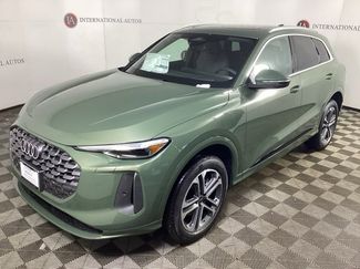 New 2025 Audi Q5 2.0T Premium Plus video 1