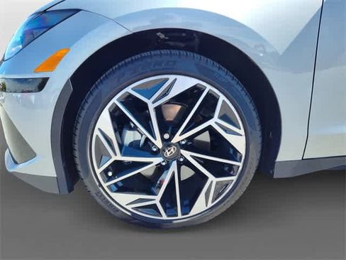 Certified 2023 Hyundai Ioniq 6 SEL image 10