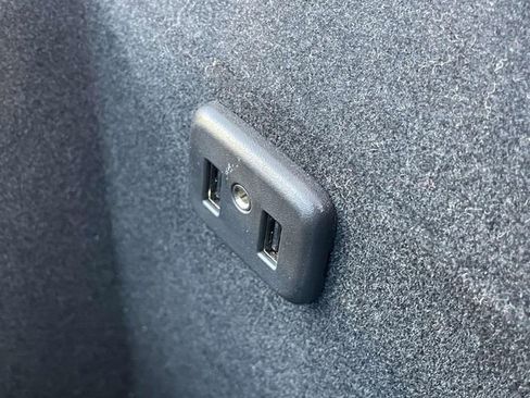 Used 2019 Cadillac XT5 Premium Luxury FWD image 23