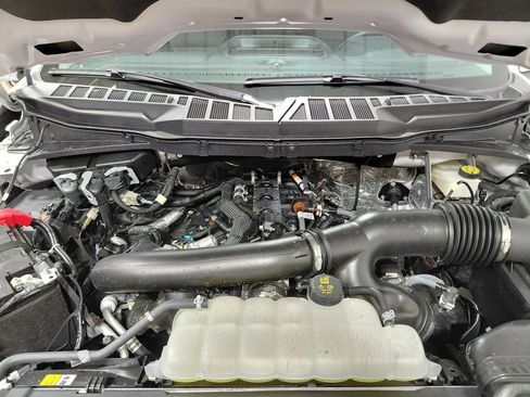 Certified 2024 Ford F150 Lariat w/ FX4 Off-Road Package AWD/4WD image 17