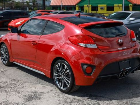 Used 2016 Hyundai Veloster Turbo FWD image 8