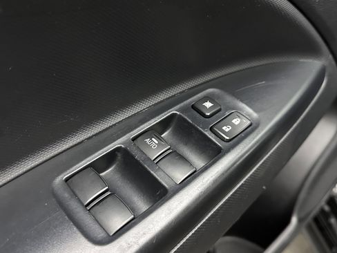 Used 2024 Mitsubishi Mirage ES FWD image 11