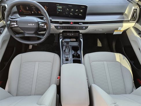 New 2026 Kia Sorento S image 18