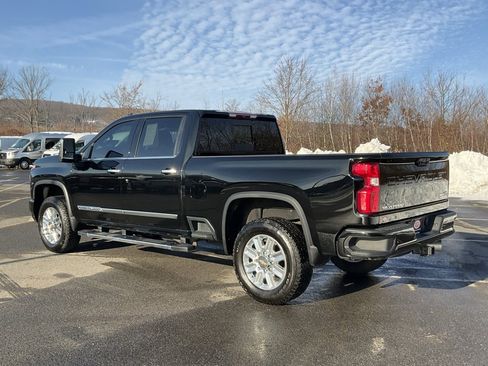 Used 2024 Chevrolet Silverado 2500 High Country image 33