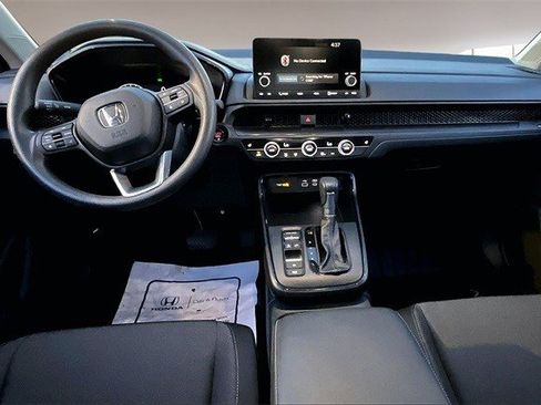 Certified 2025 Honda CR-V EX image 7