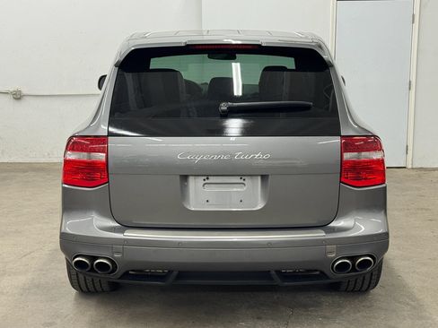 Used 2008 Porsche Cayenne Turbo AWD/4WD image 6