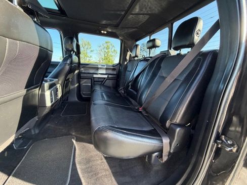 Used 2015 Ford F150 Lariat w/ Equipment Group 502A Luxury image 11