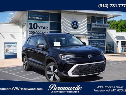 Used 2025 Volkswagen Taos S AWD/4WD image 1