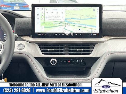 New 2026 Ford Explorer Active w/ Active Comfort Package image 15