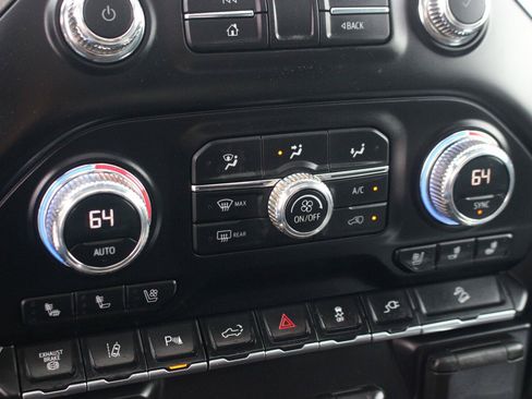 Used 2023 GMC Sierra 2500 Denali AWD/4WD image 28