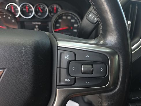 Used 2022 Chevrolet Silverado 1500 RST AWD/4WD image 18