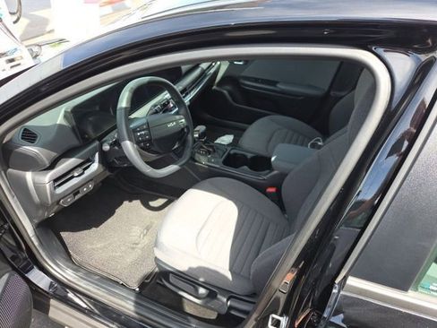 Used 2025 Kia K4 EX FWD image 7