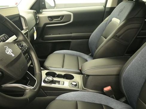New 2026 Ford Bronco Sport Outer Banks AWD/4WD image 15