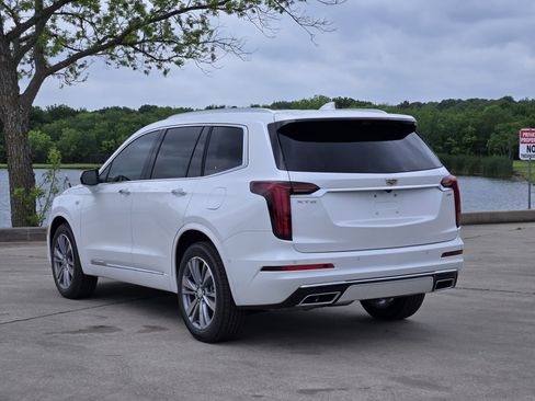 New 2025 Cadillac XT6 Premium Luxury w/ Technology Package image 3