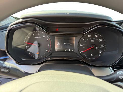 New 2026 Chevrolet Trax LS w/ LS Convenience Package FWD image 11