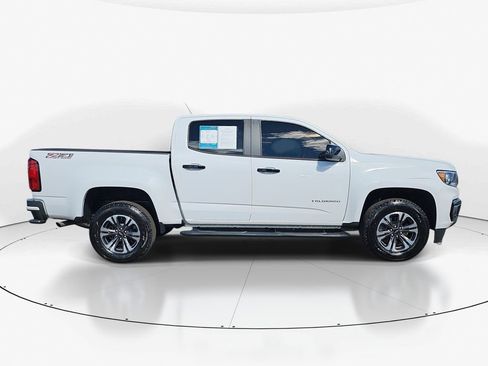 Used 2022 Chevrolet Colorado Z71 image 3