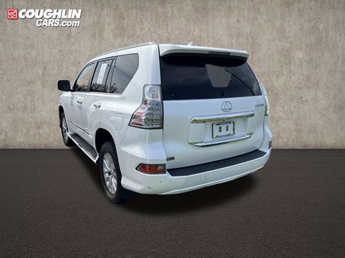 Used 2018 Lexus GX 460 Premium w/ Premium Package AWD/4WD image 17